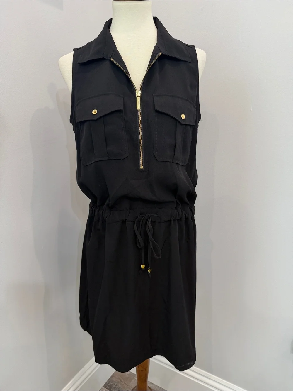 Sleeveless Black Drawstring Shirt Dress with Zip Front